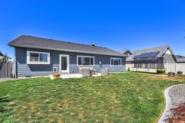 6127 E Path Dr, Nampa, ID 83687