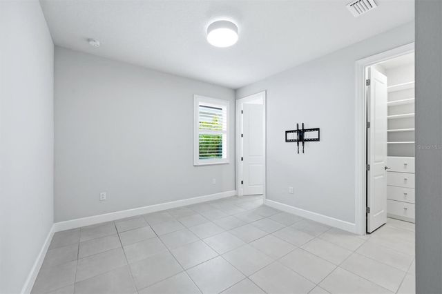 7717 SANDHILL LAKE DRIVE, Sarasota, FL 34241