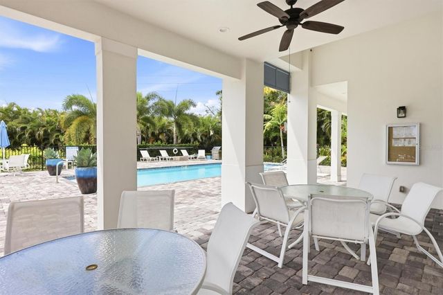 7717 SANDHILL LAKE DRIVE, Sarasota, FL 34241