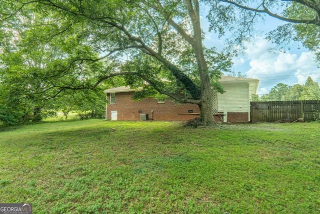 593 Hurt Road SW, Smyrna, GA 30082