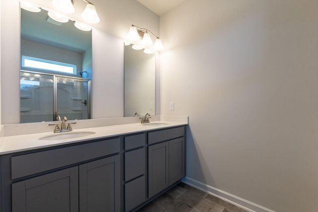 131 Andros Loop, Dalton, GA 30721