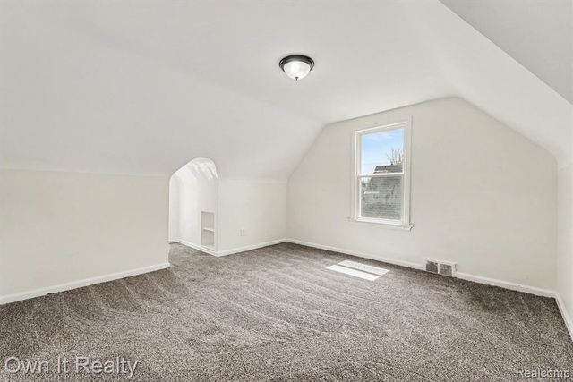 18429 Strathmoor Street, Detroit, MI 48235