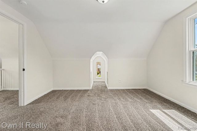 18429 Strathmoor Street, Detroit, MI 48235