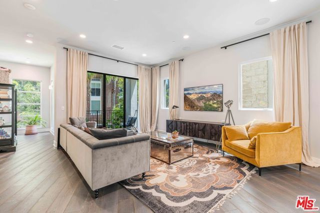 12646 W Seacoast Place, Los Angeles, CA 90094
