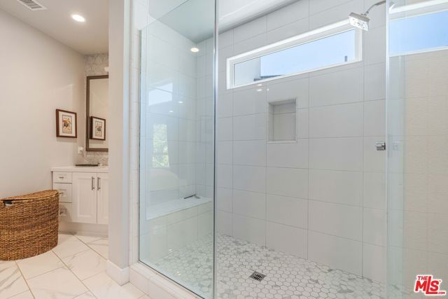 12646 W Seacoast Place, Los Angeles, CA 90094