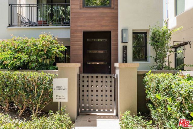 12646 W Seacoast Place, Los Angeles, CA 90094