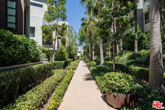 12646 W Seacoast Place, Los Angeles, CA 90094