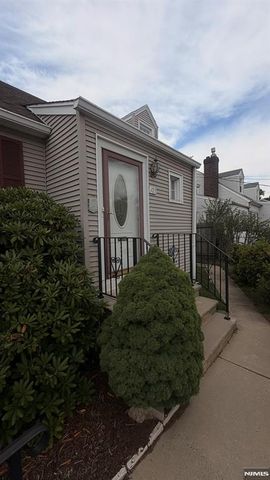103 6th Street, Wood Ridge, NJ 07075