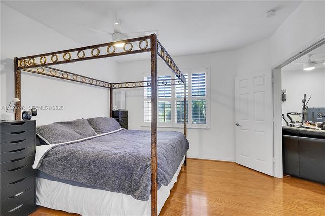 1135 Satinleaf Street, Hollywood, FL 33019