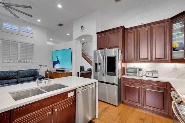 1135 Satinleaf Street, Hollywood, FL 33019