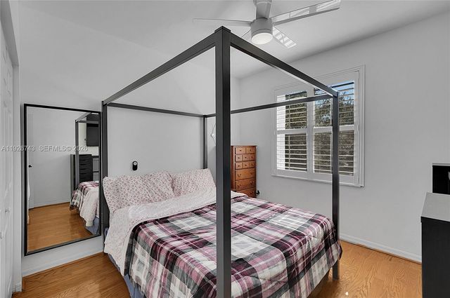 1135 Satinleaf Street, Hollywood, FL 33019
