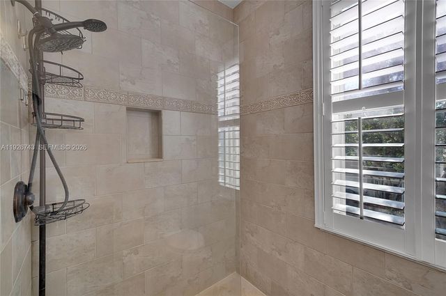 1135 Satinleaf Street, Hollywood, FL 33019