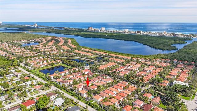 1135 Satinleaf Street, Hollywood, FL 33019