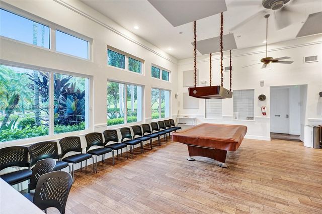 1135 Satinleaf Street, Hollywood, FL 33019