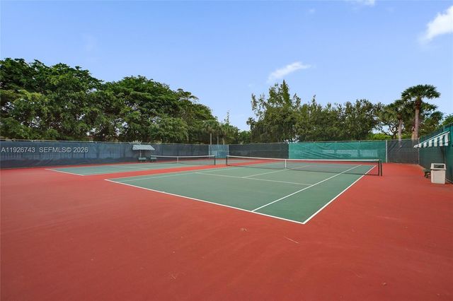 1135 Satinleaf Street, Hollywood, FL 33019