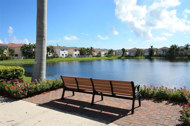1135 Satinleaf Street, Hollywood, FL 33019