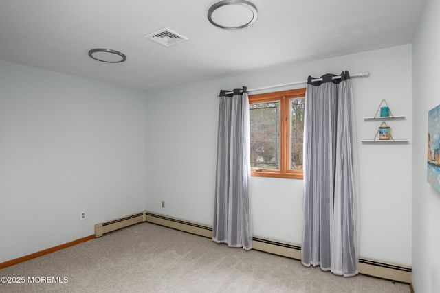 44 Shady Nook Drive, Toms River, NJ 08755