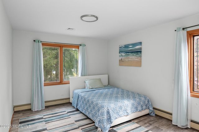 44 Shady Nook Drive, Toms River, NJ 08755