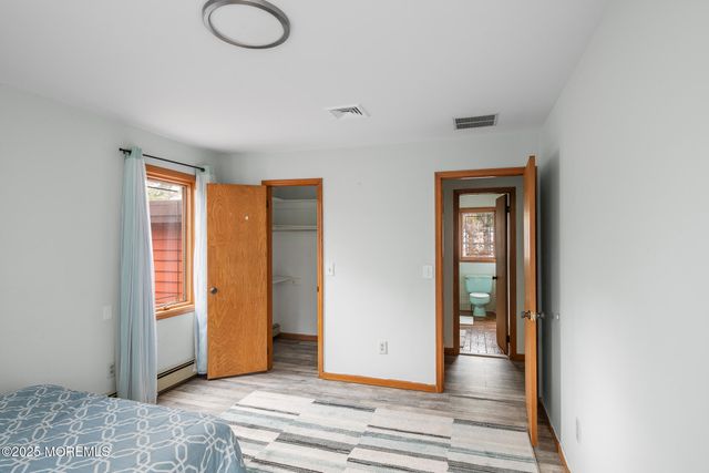 44 Shady Nook Drive, Toms River, NJ 08755