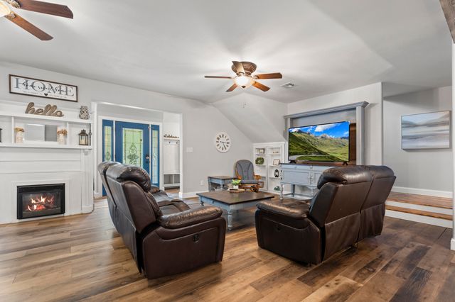 450521 Lake Shore Drive, Afton, OK 74331