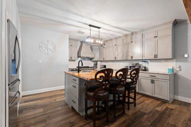 450521 Lake Shore Drive, Afton, OK 74331