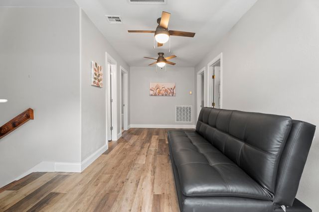 450521 Lake Shore Drive, Afton, OK 74331