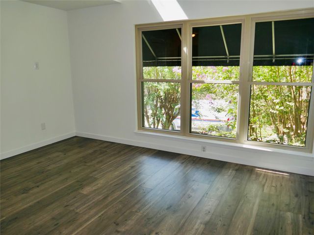 4907 Feagan Street, Houston, TX 77007