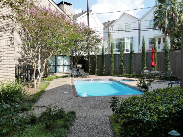 4907 Feagan Street, Houston, TX 77007