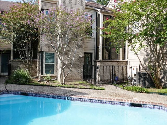 4907 Feagan Street, Houston, TX 77007