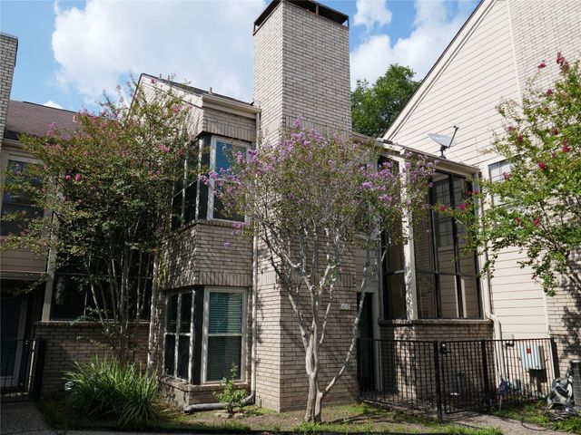4907 Feagan Street, Houston, TX 77007