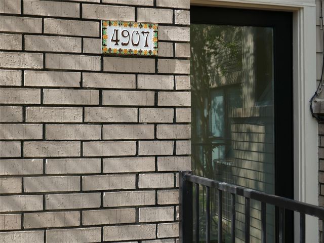 4907 Feagan Street, Houston, TX 77007