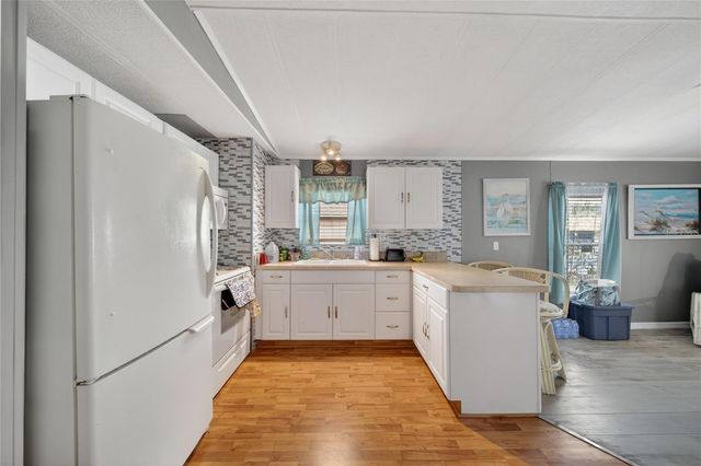 251 PATTERSON ROAD D32, Haines City, FL 33844