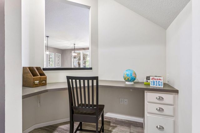5545 Garland Lane N, Plymouth, MN 55446