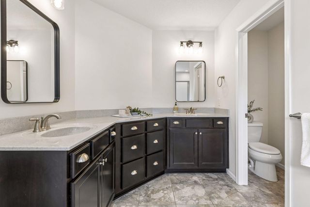 5545 Garland Lane N, Plymouth, MN 55446