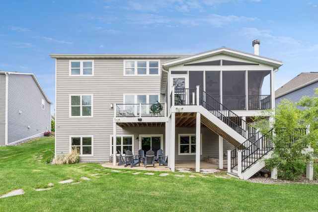 5545 Garland Lane N, Plymouth, MN 55446