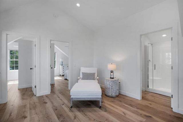 15 Squires Pond Lane, Wellfleet, MA 02667