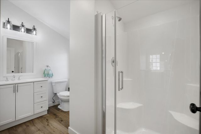 15 Squires Pond Lane, Wellfleet, MA 02667