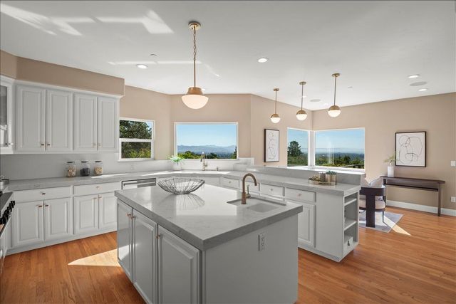 8320 Chantrelle Court, Gilroy, CA 95020