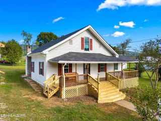 150 Newman St, Sneedville, TN 37869