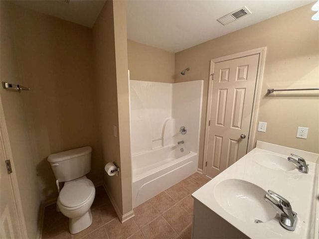 768 Laurel West Lane, Dacula, GA 30019