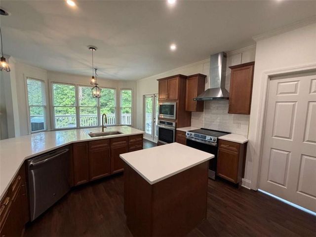 768 Laurel West Lane, Dacula, GA 30019