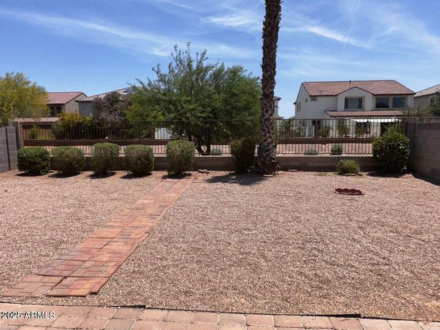 36113 N MIRANDESA Drive, San Tan Valley, AZ 85143