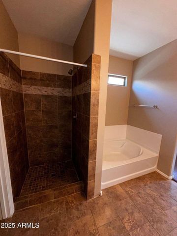 36113 N MIRANDESA Drive, San Tan Valley, AZ 85143