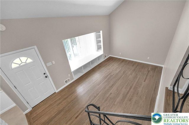 2038 Vista Drive, Bethlehem City, PA 18018