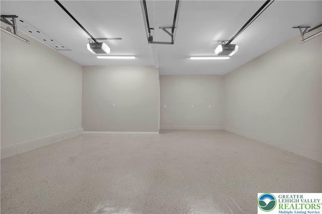 2038 Vista Drive, Bethlehem City, PA 18018