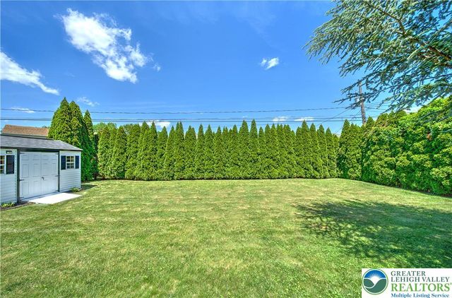 2038 Vista Drive, Bethlehem City, PA 18018
