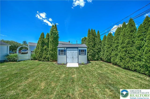 2038 Vista Drive, Bethlehem City, PA 18018