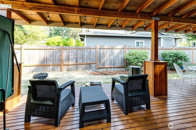 21925 2nd Avenue SE, Bothell, WA 98021
