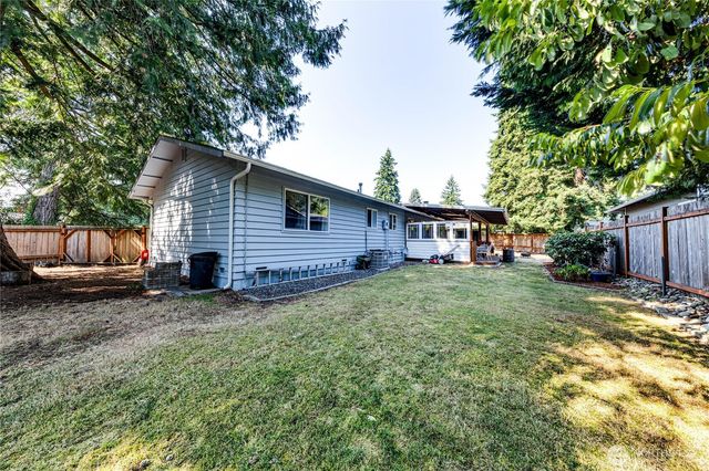 21925 2nd Avenue SE, Bothell, WA 98021