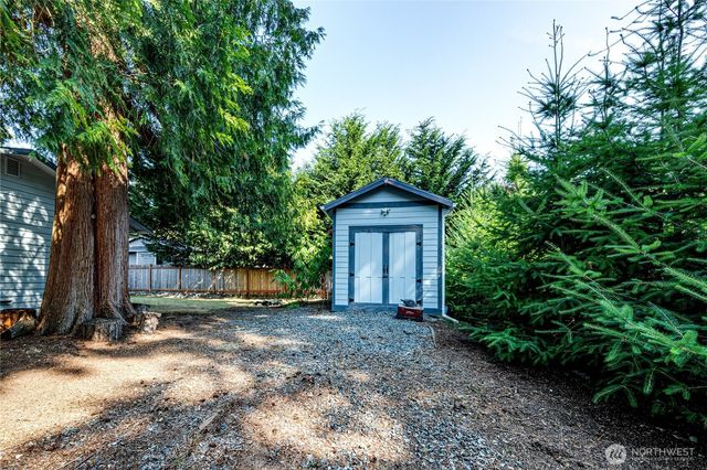 21925 2nd Avenue SE, Bothell, WA 98021